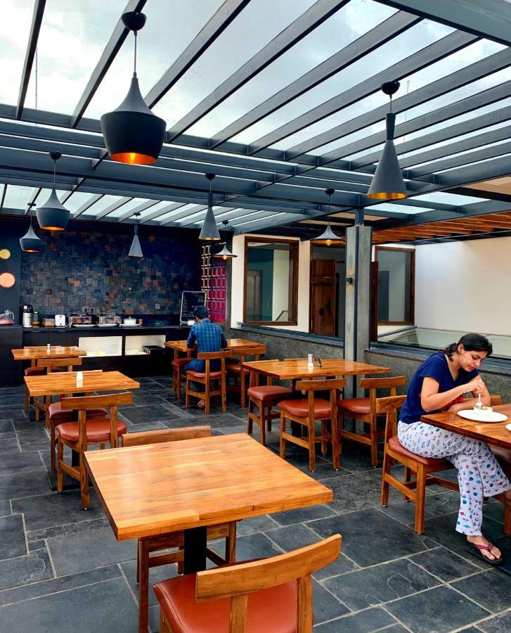 Aura Corporate Suites At Manyata Tech Park Bangalore Buitenkant foto